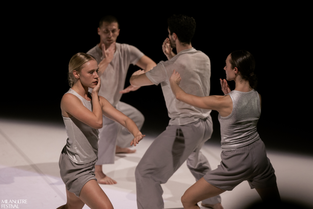Balletto Teatro di Torino_White Pages@Domenico D'Alessandro