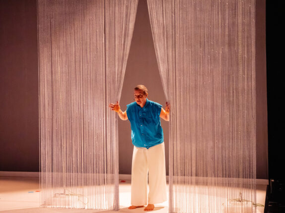 OnlyFlowers-06_(c) Monika Isanska